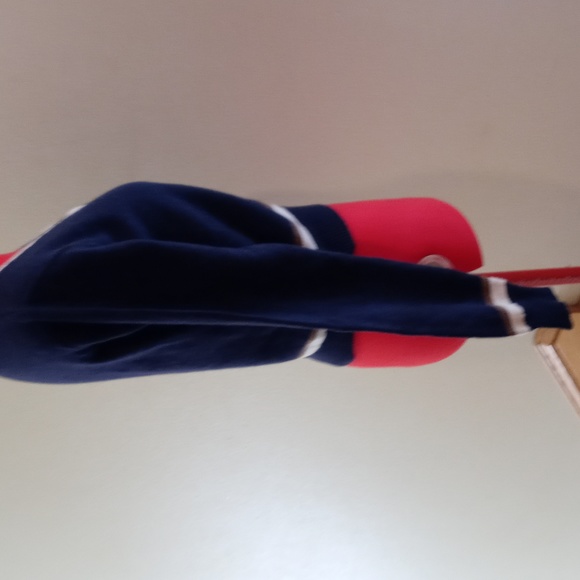 Brandy💗Melville V- Neck Sweater O/S - Picture 2 of 5